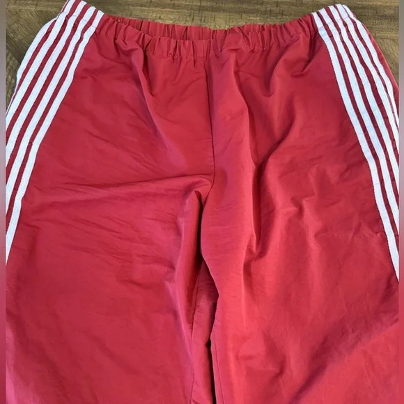 Cali1850 Muted Red Nylon Track Pants with White Stripe Ankle Ties Y2K NWOT - Picture 6 of 15